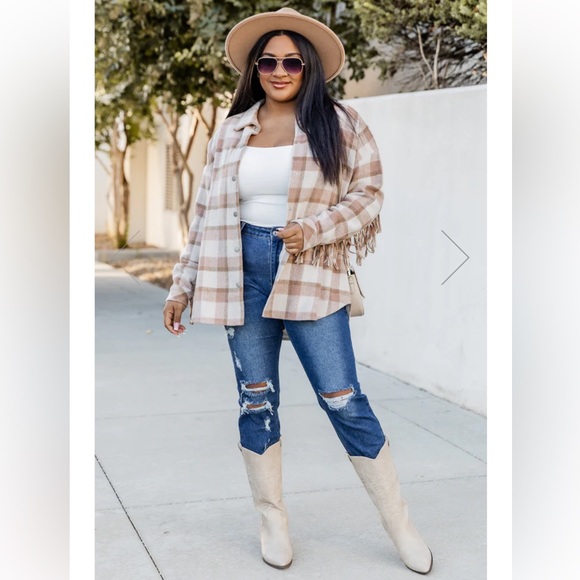 KRISTA HORTON X PINK LILY- THE MOM JEANS DARK WASH STRAIGHT LEG JEANS - KRISTA - Picture 2 of 2